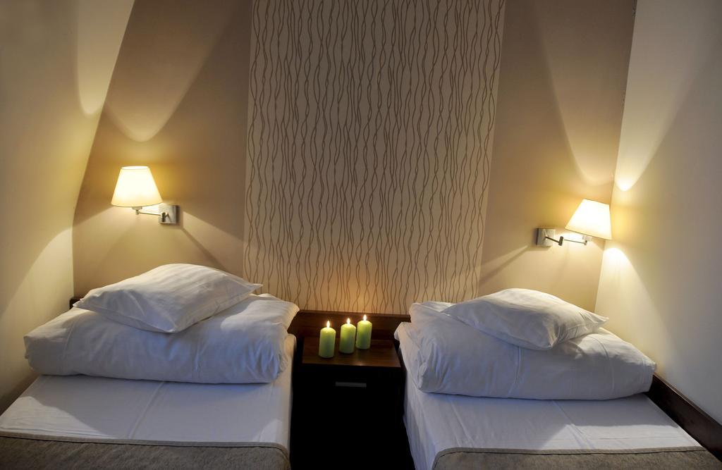 Willa Strzelnica Hotel Koscierzyna Room photo