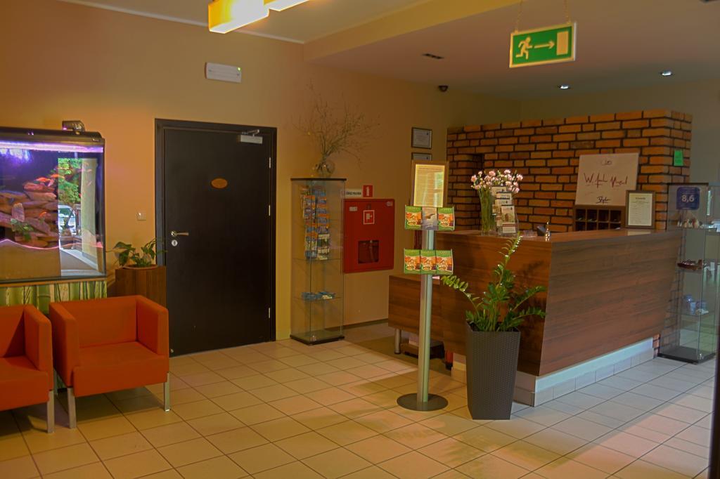 Willa Strzelnica Hotel Koscierzyna Exterior photo